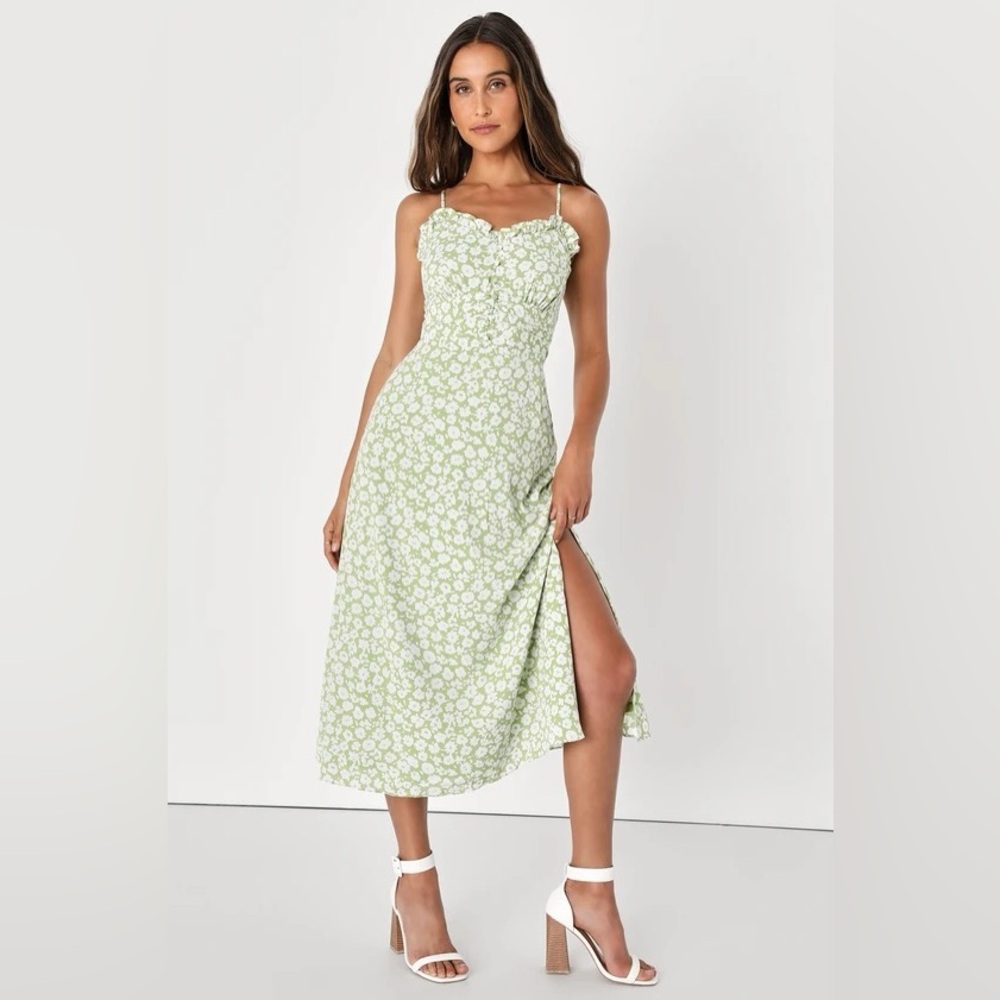 Lulu’s x Lush Timeless Touch Green Floral Print A-Line Midi Dress